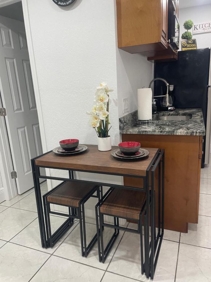 Tranquilo Y Fantastico Apartamento Cerca De Playas Y Areopuerto Tampa Exterior foto
