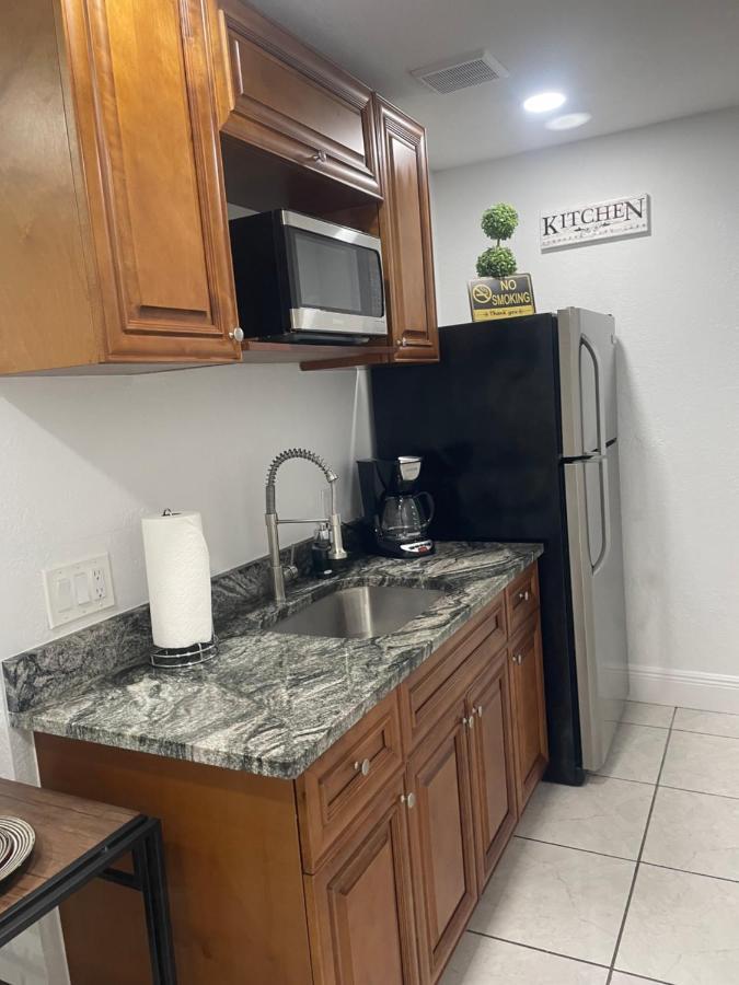 Tranquilo Y Fantastico Apartamento Cerca De Playas Y Areopuerto Tampa Exterior foto