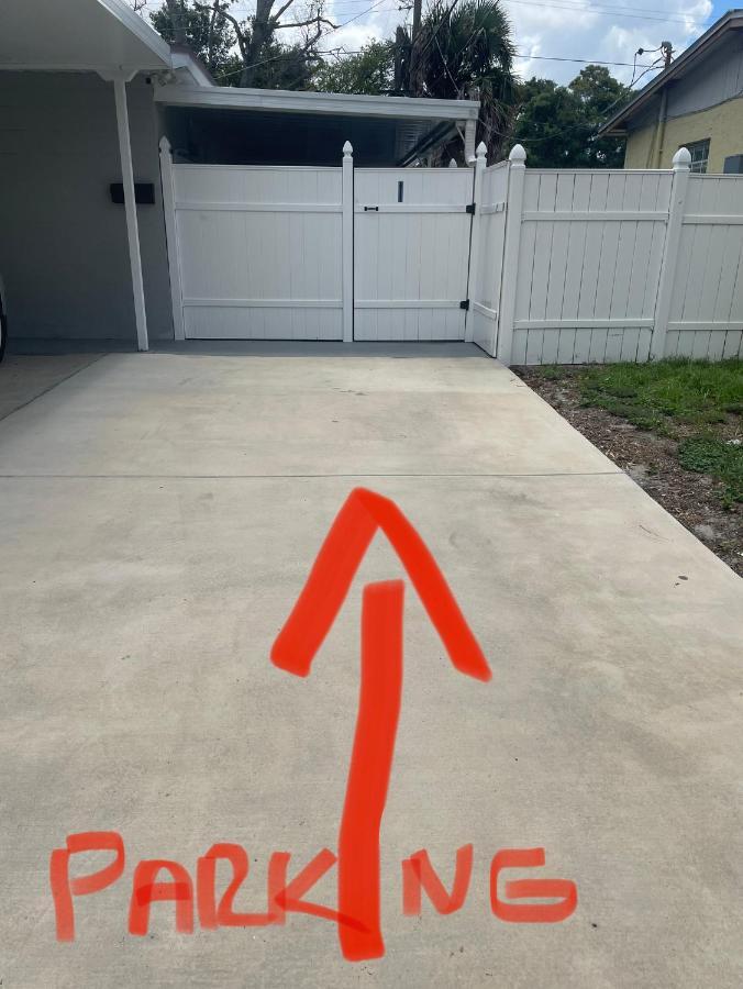 Tranquilo Y Fantastico Apartamento Cerca De Playas Y Areopuerto Tampa Exterior foto